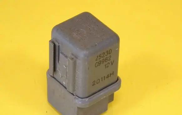 Nissan Terrano Other relay 25230C9962