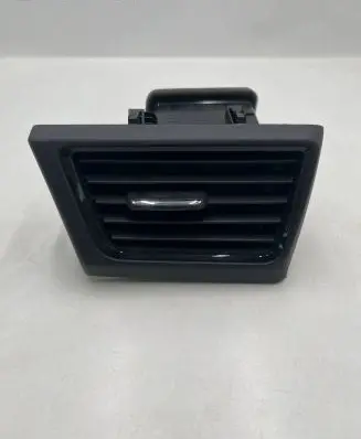 Nissan Leaf II (ZE1) Dashboard side air vent grill/cover trim 687615SK0B