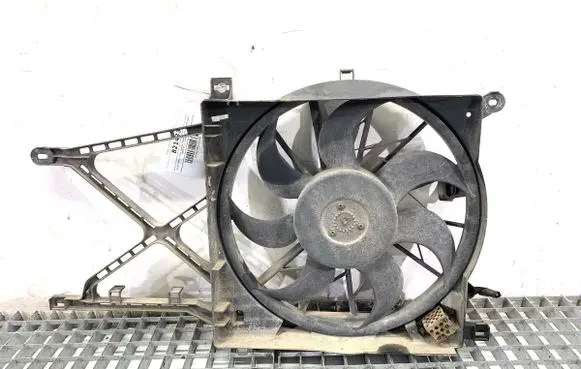 Opel Zafira B Fan set 0130303986