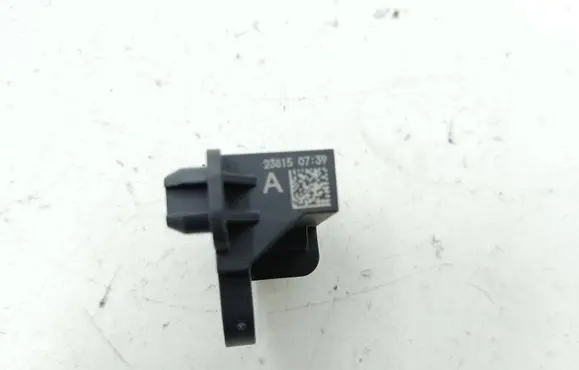 Renault Kadjar Airbag deployment crash/impact sensor 988303RA04 9888303RAQA
