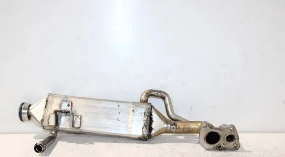 Mercedes-Benz Vito Viano W639 EGR valve cooler 16421400775