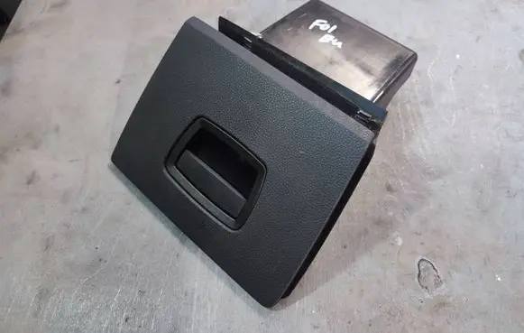 BMW 7 F01 F02 F03 F04 Glove box 9143958
