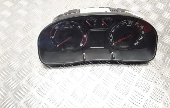 Skoda Superb B5 (3U) Speedometer (instrument cluster) 3U0920811A 110080116007
