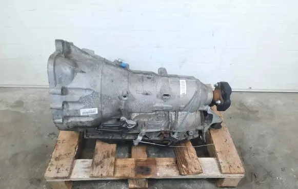BMW 3 E90 E91 Automatic gearbox 7592524
