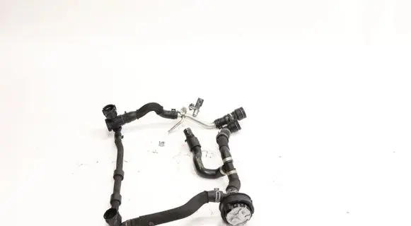 Engine coolant pipe/hose