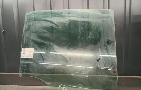 Renault Clio II Rear side window