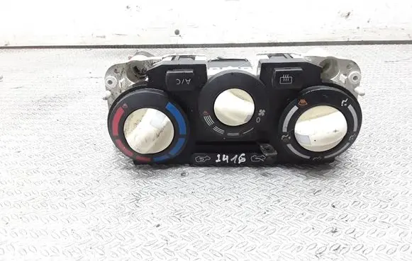 Nissan Micra Climate control unit F667193V01
