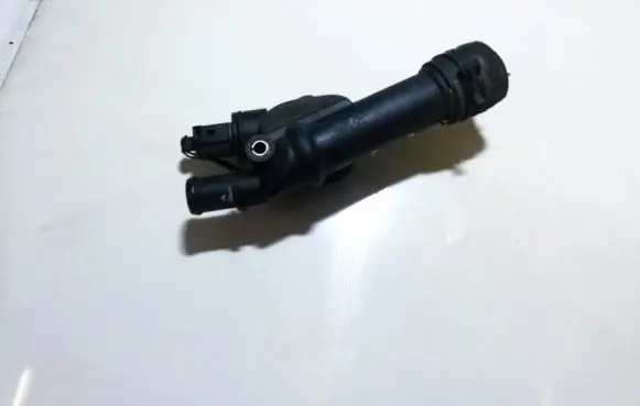Audi A3 S3 8P Engine coolant pipe/hose 03g121132b