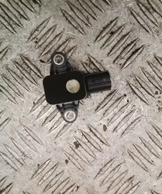 Audi A3 S3 8P Airbag deployment crash/impact sensor 8p0955557