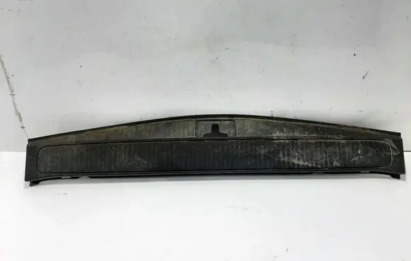 Opel Zafira C Trunk/boot sill cover protection 322225228