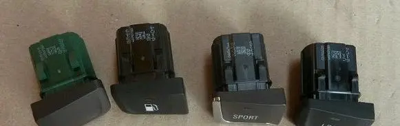 Opel Zafira C Other switches/knobs/shifts 13358349