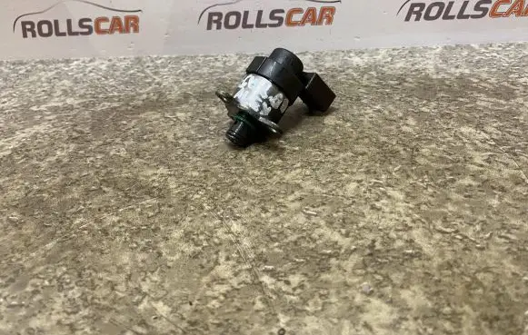 Fuel pressure sensor