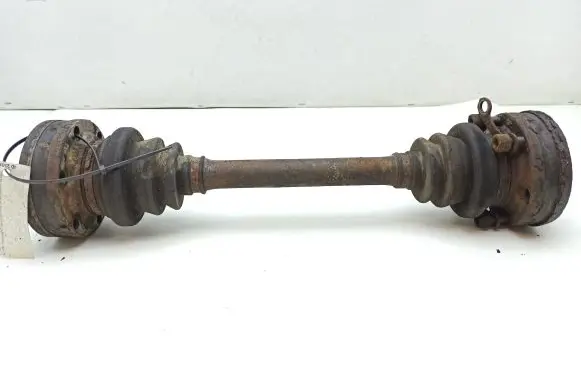 BMW 7 E23 Rear driveshaft