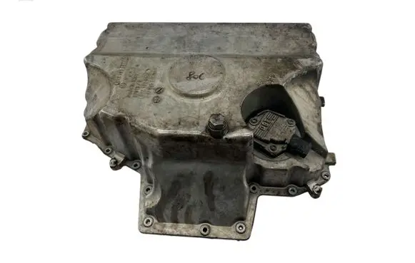 Volkswagen Touareg I Oil sump 07Z103604E 06E907660