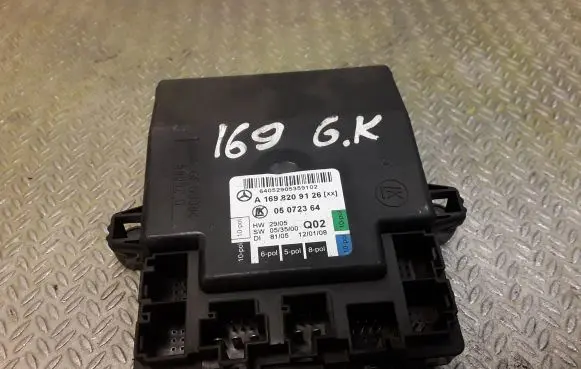 Mercedes-Benz A W169 Door control unit/module 1698209126 A1698209126