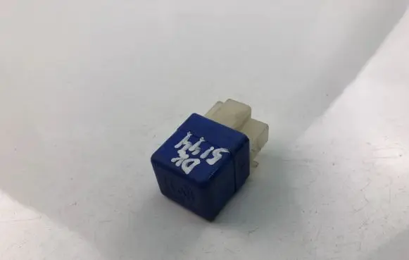 Nissan X-Trail T30 Other relay 2523079981