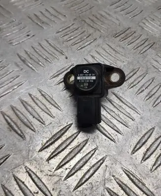 Infiniti Q70 Y51 Air pressure sensor A0071530028 0261230196