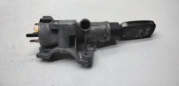 Audi A6 S6 C5 4B Ignition lock 4B0905851B