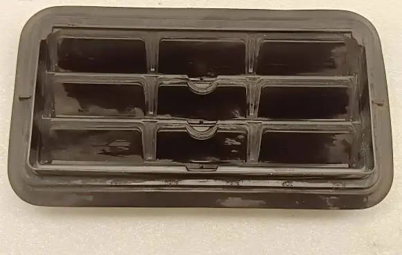 Chrysler Pacifica Quarter panel pressure vent 68170766AB