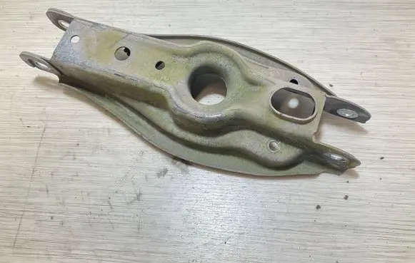 BMW 1 E81 E87 Rear upper control arm/wishbone