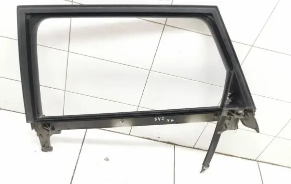 Audi A3 S3 A3 Sportback 8P Rear door window/glass frame 23142254
