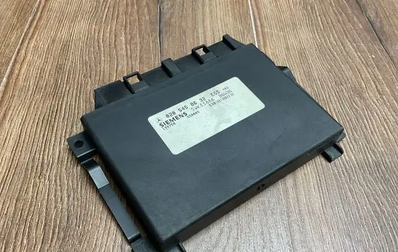 Mercedes-Benz C W202 Gearbox control unit/module 0205458632