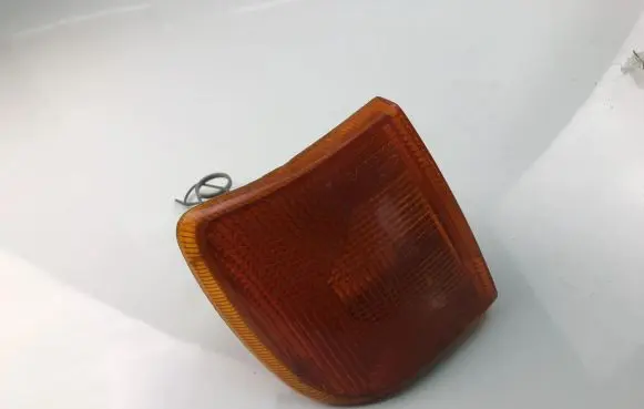 Ford Fiesta Front fender indicator light P251