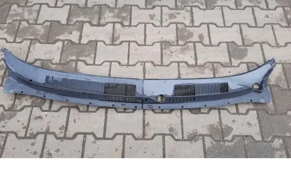 Hyundai Santa Fe Wiper trim