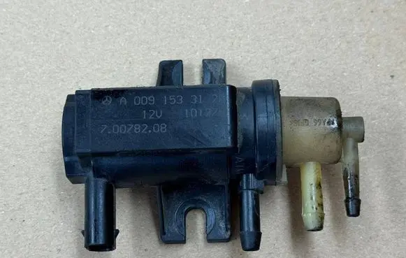 Mercedes-Benz Sprinter W906 Turbo solenoid valve A0091533128 10T275 70078208