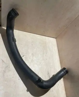 Volvo V70 Intercooler hose/pipe 1282865 6766 82A1514