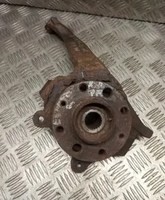 Renault Espace II Front wheel hub