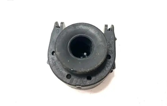 Peugeot 207 Radiator mount bracket 9639048580