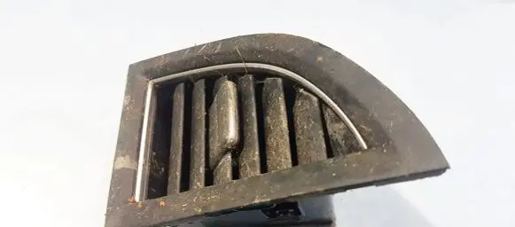 Honda CR-V Dash center air vent grill 77610T0AA1 77610-T0A-A1