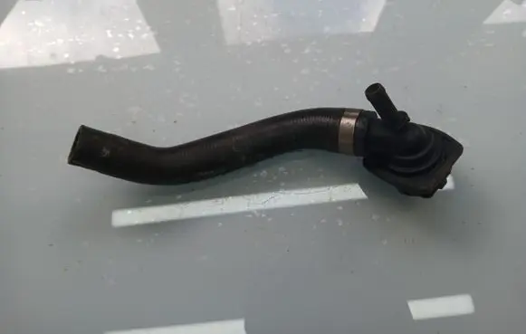 Mercedes-Benz C W205 Engine coolant pipe/hose A2058300802 DBL625416 13CAP08
