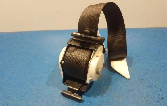 Opel Insignia A Front seatbelt