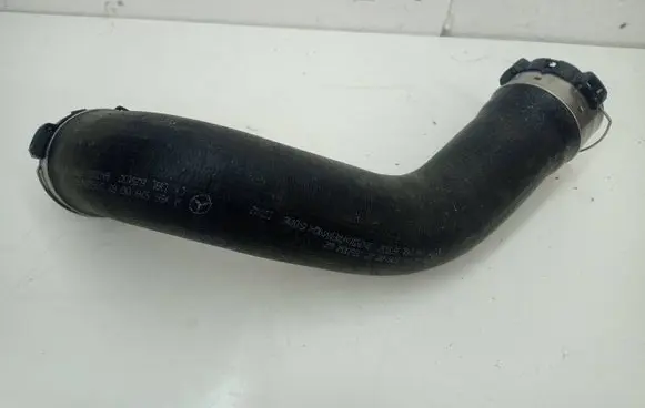 Mercedes-Benz GLE (W166 - C292) Intercooler hose/pipe A665280082