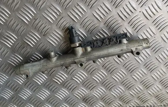 Citroen C5 Fuel main line pipe 0445214017 0281002592