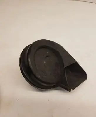 Audi A6 S6 C6 4F Horn signal 4F0951221