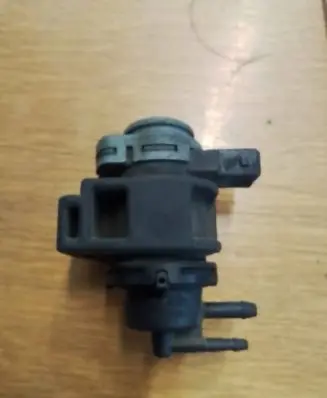 Renault Master III Turbo solenoid valve 8200575400