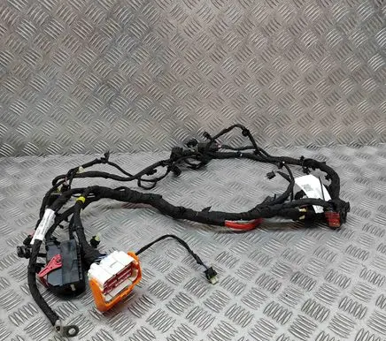 Volvo XC40 Engine installation wiring loom 32301636