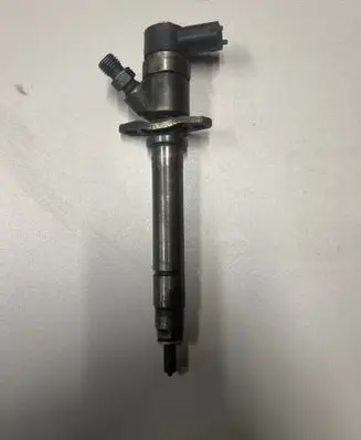Volvo V70 Fuel injector 0445110078