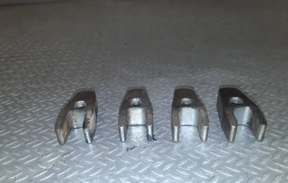 Mercedes-Benz B W245 Fuel Injector clamp holder