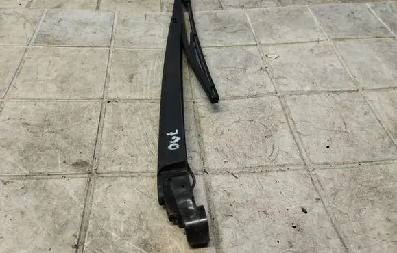 Toyota Avensis T250 Rear wiper blade 