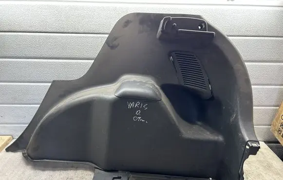 Toyota Yaris Centre console side trim rear 647300D071