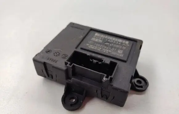 Volvo V70 Door control unit/module 9G9T14B534AC 1002299801