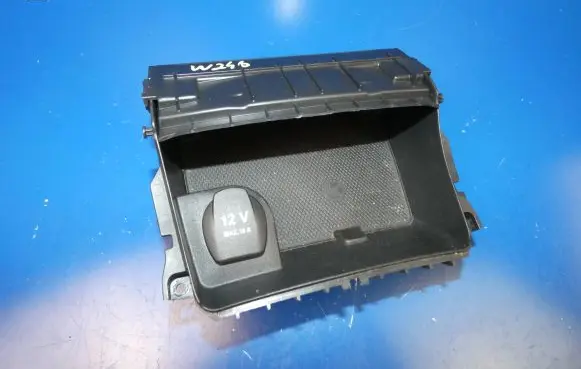 Mercedes-Benz B W246 W242 Ashtray (front) A2466800150 1206817 A2468460169