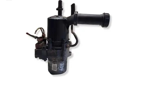 Peugeot 307 Power steering pump 114490L