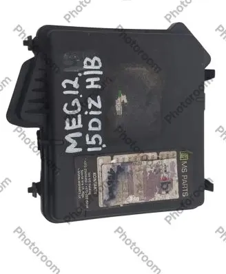 Renault Megane III Fuse box cover 284C40002R