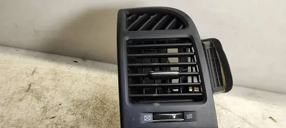 Hyundai Santa Fe Dashboard side air vent grill/cover trim 974802B000