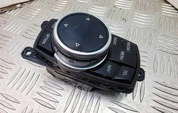 BMW 3 F30 F35 F31 Head unit multimedia control 9320288 65829320288